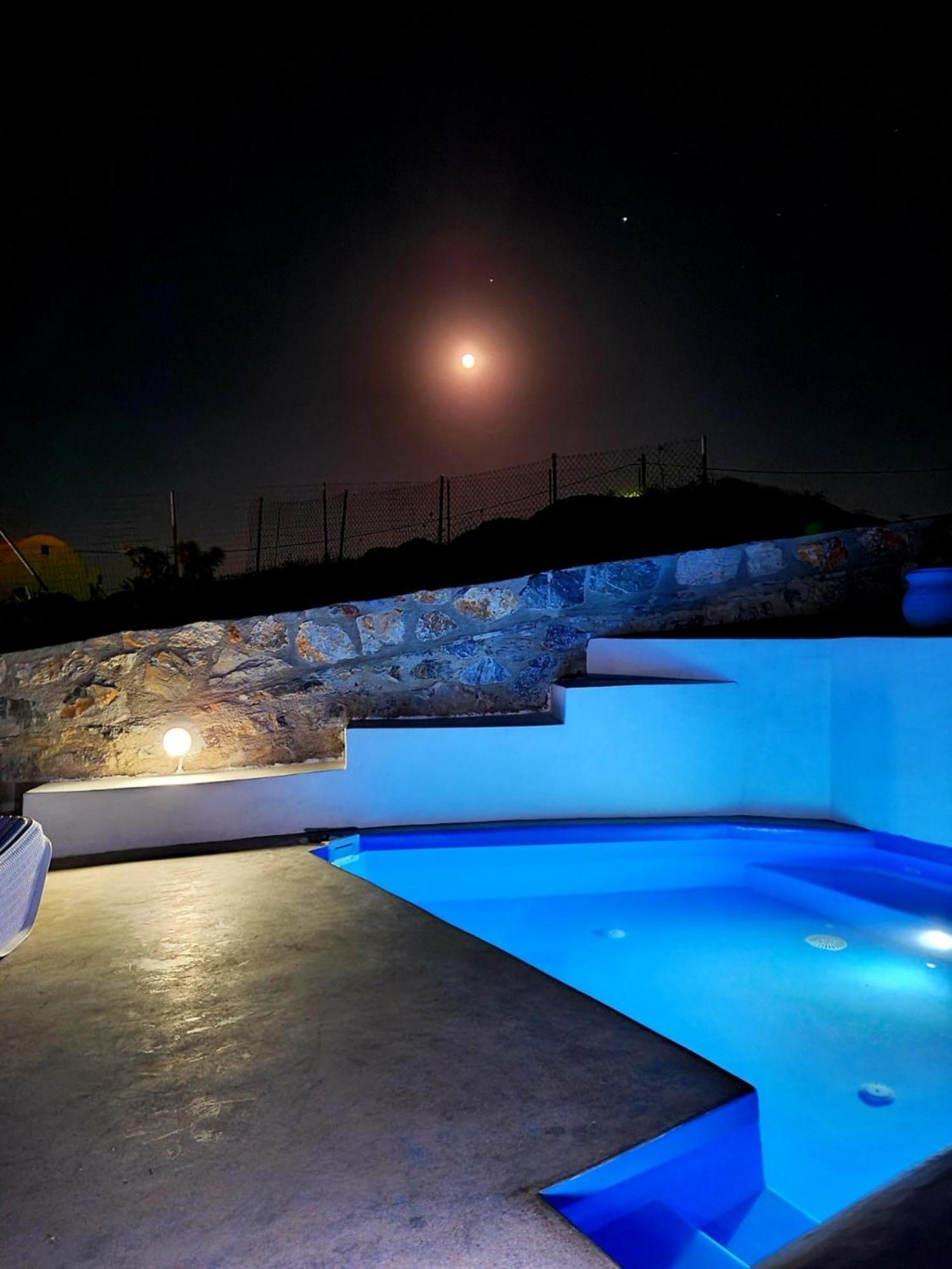 Aegean Sea Villas Livadi  Exterior photo